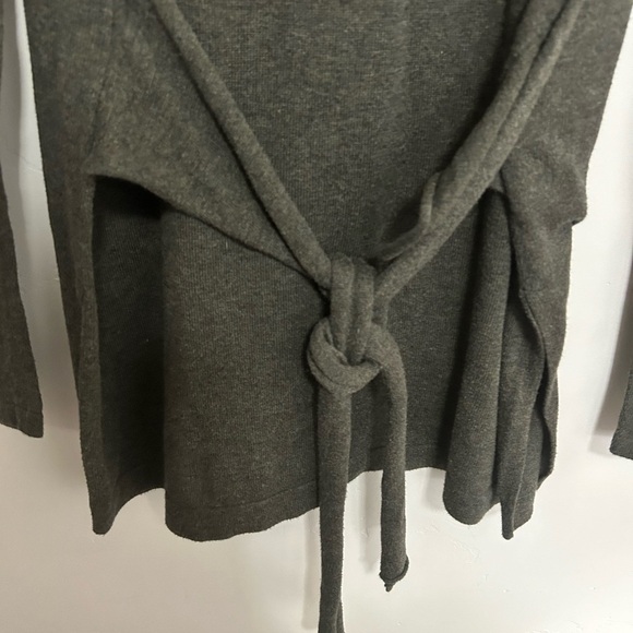 Peruvian Connection Pima cotton tie front sweater size medium - Picture 3 of 8